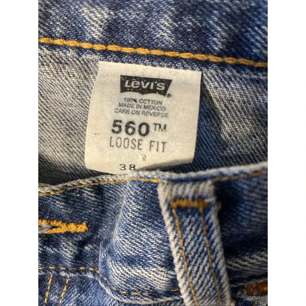 Y2K 01 Levis 560 Men's Blue Jean Shorts Loose Fit Y2K Size 38 Skater - Picture 3 of 6